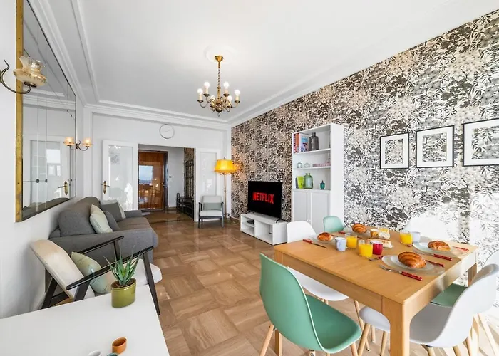 Le Coq Livieri - Wifi - Seafront - Town Centre 公寓 芒通