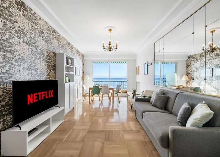 Le Coq Livieri - Wifi - Seafront - Town Centre 公寓 芒通